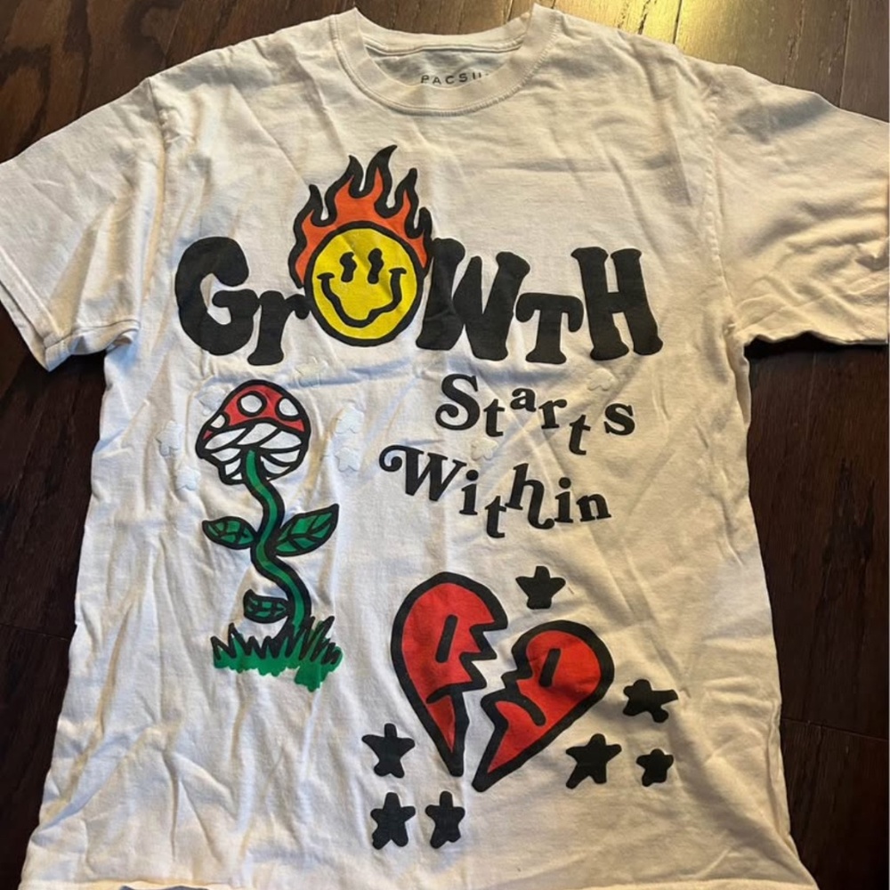 PacSun tshirt